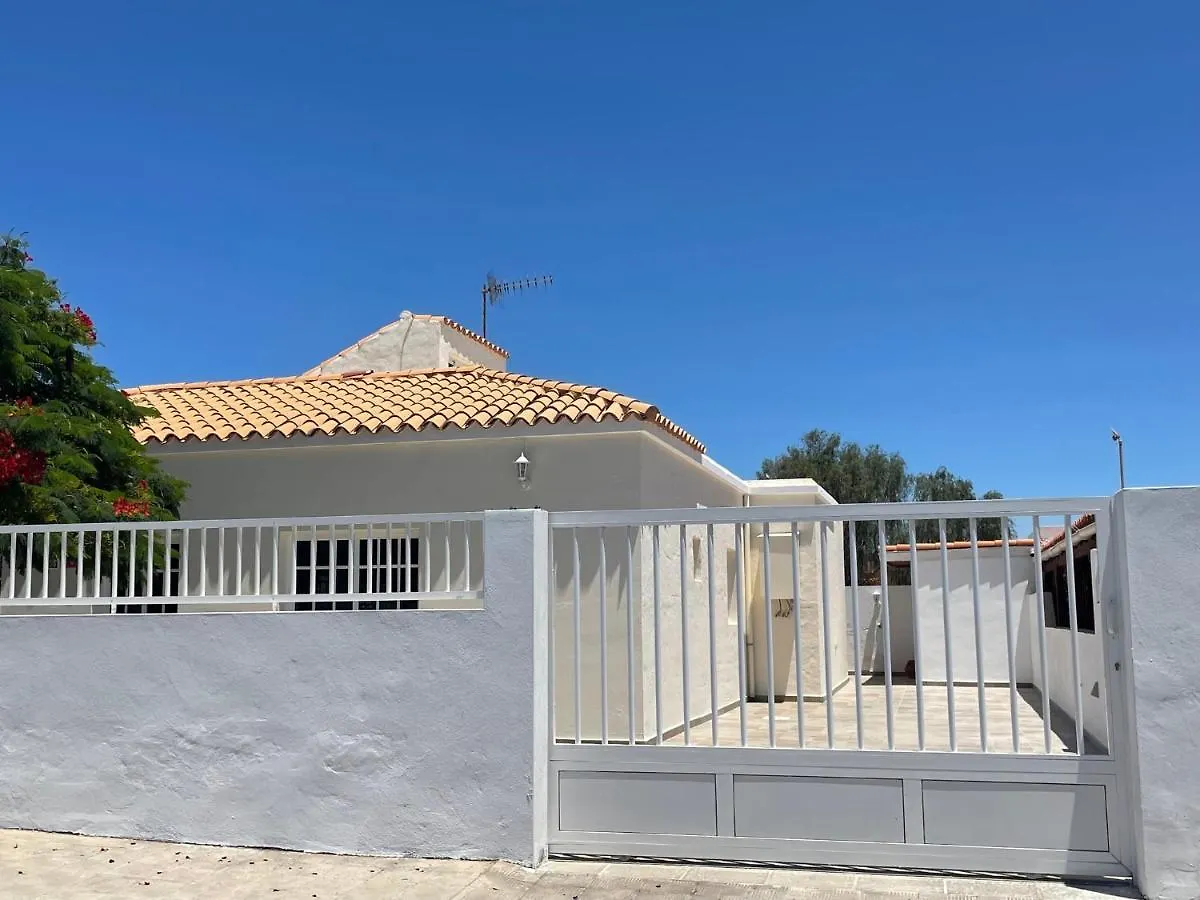 Semesterbostad Casa Enamorado Tarajalejo